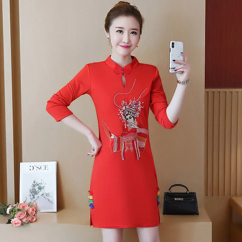 

2019 Autumn New Pattern Restore Ancient Ways Nation Wind Thin Cheongsam Embroidery Package Buttocks Long Sleeve Dress