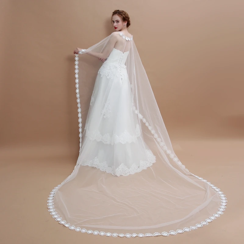 2018 New Long Wedding Cloak White Lace Appliques Bridal Wrap Vestidos Cape Shrug Accessories Women Costume Cover Up Handmade | Свадьбы и