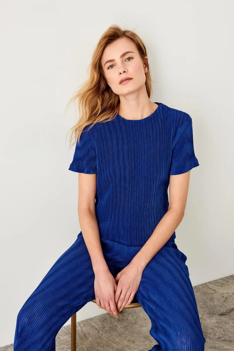 Trendyol Saks плиссированная трикотажная блузка TWOSS19VG0111 |