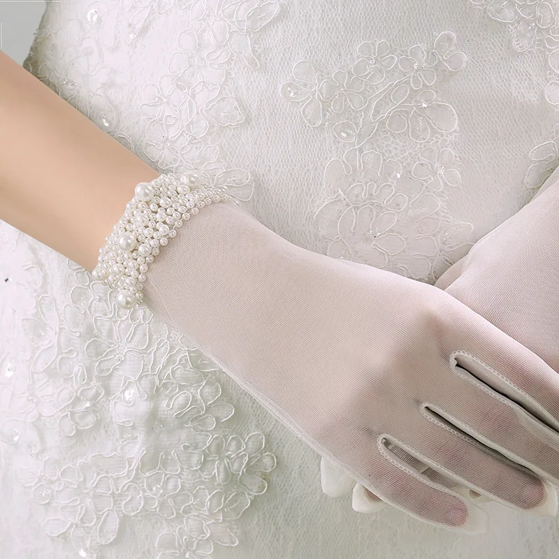 White Ivory Short Wedding Gloves Wrist Length Lace Appliques Sequins Pearl Bridal Gloves Beaded Wedding Accessories o361 ivory white beaded hairband headband beach wedding real freshwater pearl bridal hair accessories