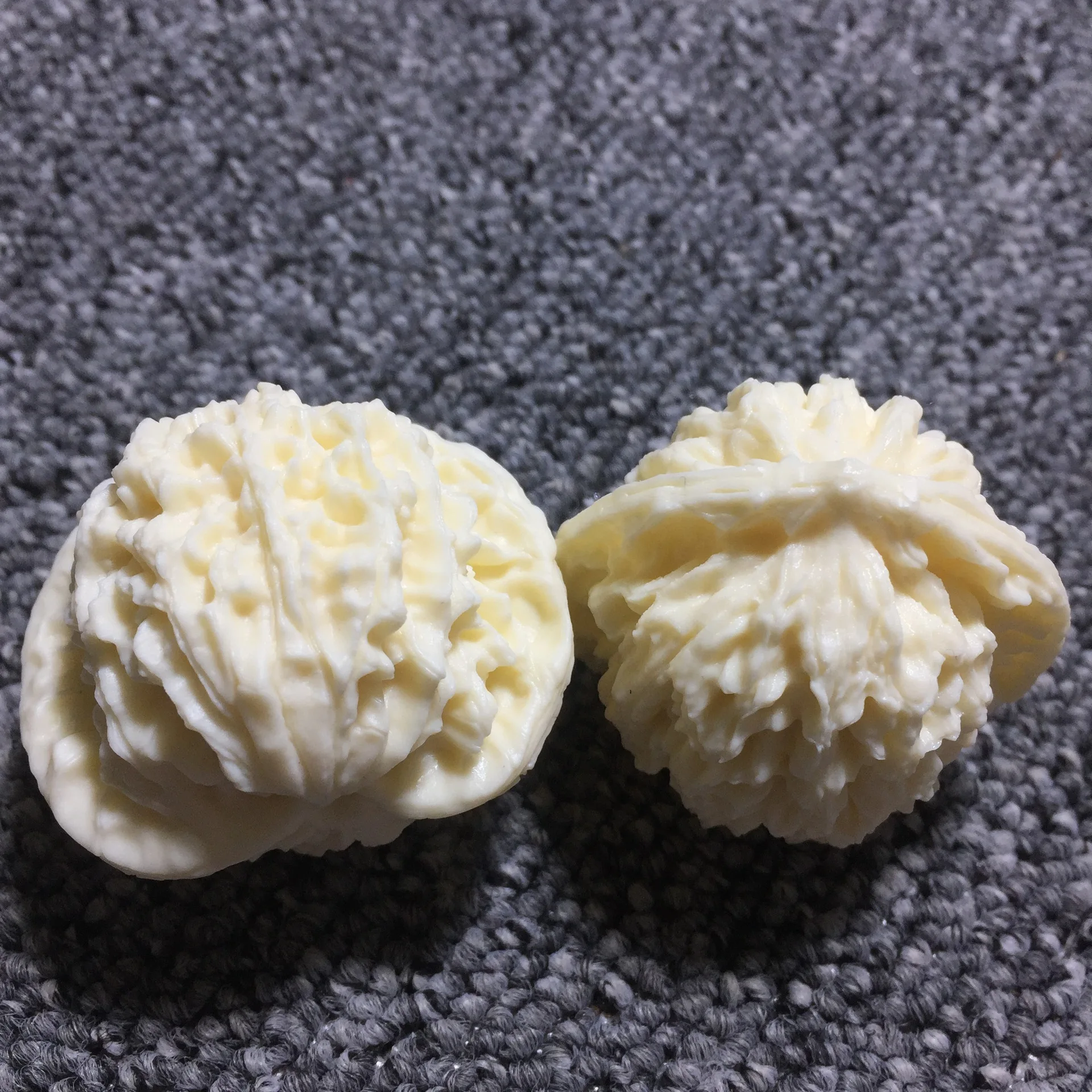 Резьба по голове забота подарок коробка для здоровья кепка пожилых людей шар из