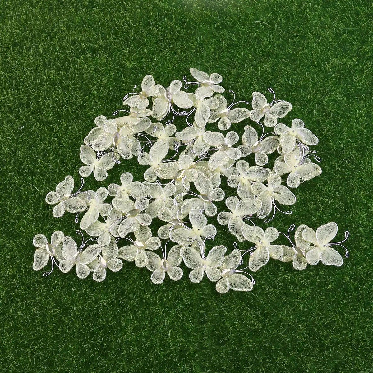 50pcs Sheer Mesh Wire Glitter Butterfly with Gem (Yellow) | Дом и сад
