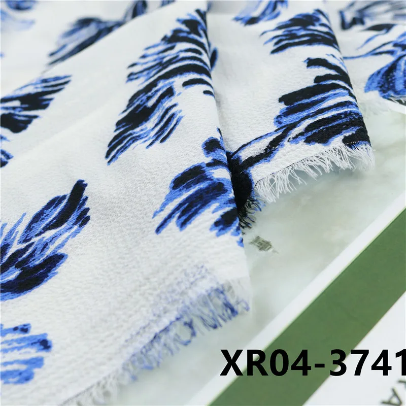 Модная печатная ткань новая тканая Цветочная пузырчатая шифоновая платье 148 см