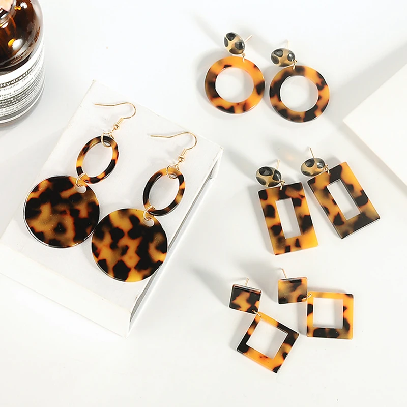 Женские акриловые серьги-капельки 1 пара коричневый геометрический имитация