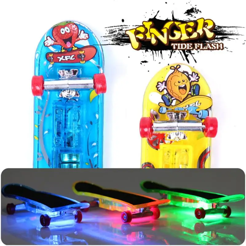 2xmini Finger скейтборд игрушки Пластиковые доска Мальчик Дети Подарки Новинка Gag