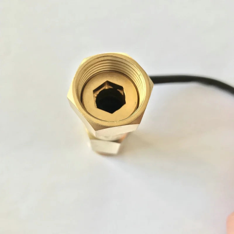 USC-HS21TF Ultisolar Hall Effect Flow Sensor Water 1-30L/min BSP G1/2&quot Threaded End 1% Repeat error Turbine flowmeter with Union |