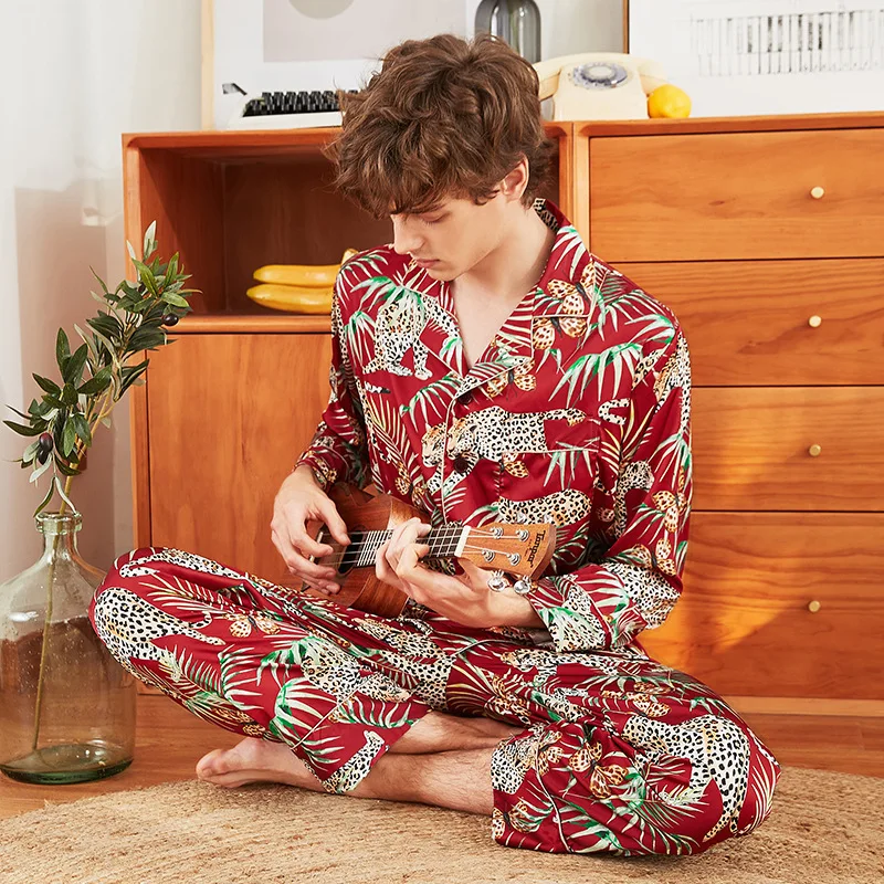 Wholesale Pajamas Sets Spring Autumn Style Men's printing  Set Silk Sleepwear Men Sexy Modern Style Soft Cozy Satin Nightgown