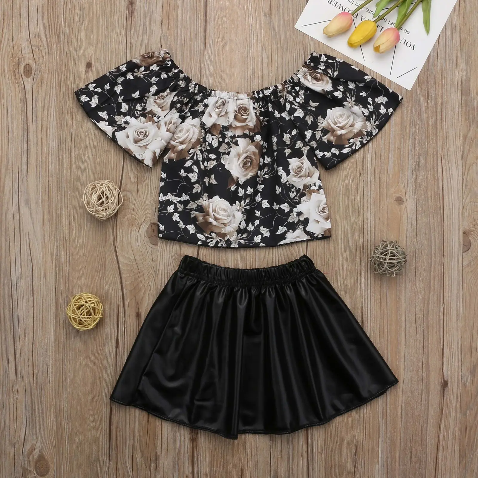 Летний хлопковый топ с открытыми плечами и цветочным рисунком для маленьких