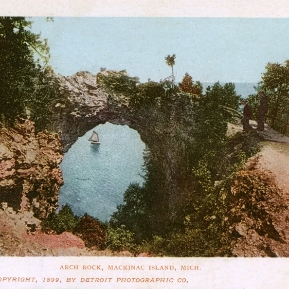 Arch Rock Mackinac Island Michigan постер печать Мэри Эванс Гренвилл Коллинз коллекция открыток