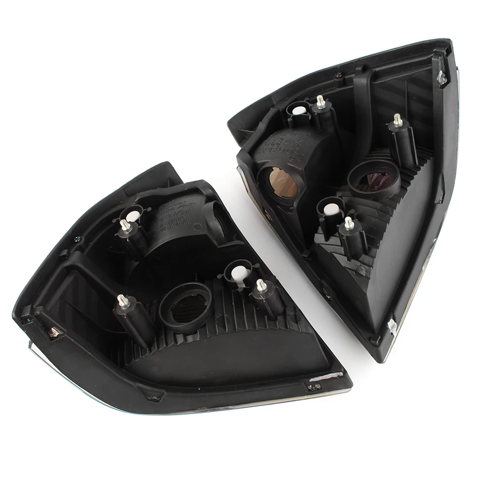 Goldwing GL1800 Lower Brake Taillight Turn Signal Lens Cover For Honda Gold Wing 2001 2002 2003 2004 2005 Motorcycle Accessories |