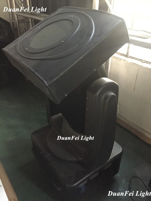 Подвижный наружный прожектор Sky Search Light с лампой ксеноновой 3000 Вт, водонепроницаемый, с диско-эффектом и чехлом для переноски.