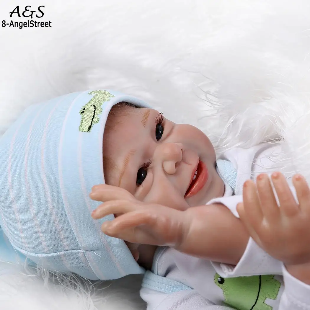 Детские мягкие силиконовые реалистичные с одеждой унисекс Reborn синий от 2 до 4 лет