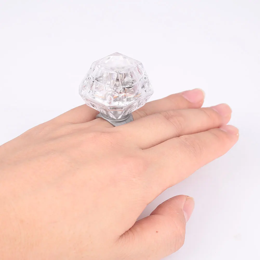 Toys Glowing Multicolor Funny Luminous toys Gift Festival Plastic Sparkly Diamond Ring Kids light lichtstaven | Игрушки и хобби