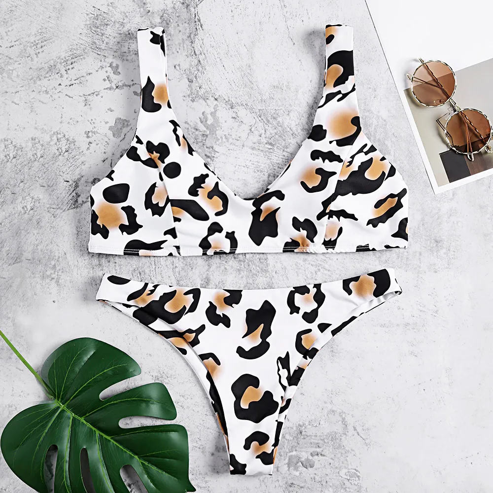 2019 Sexy V Neck Backless Women Swimsuit Bikinis Padded Leopard Print Low Waist Two-piece Female Bikini Set |