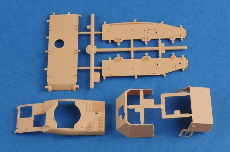 Hobbyboss 1/35 83809 beтефиса АУП Fgst. Комплект моделей Pz.Kpfw.35 R 731(f)|Наборы для сборки моделей|