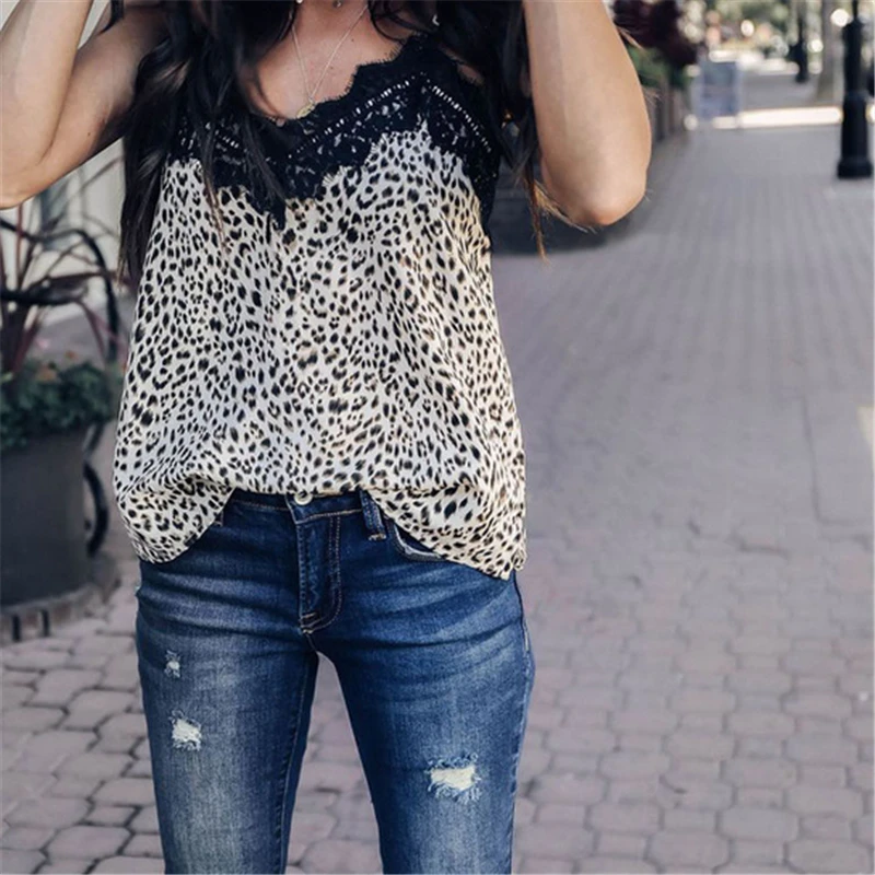 Женские леопардовые блузки летние кружевные топы на бретельках с открытыми