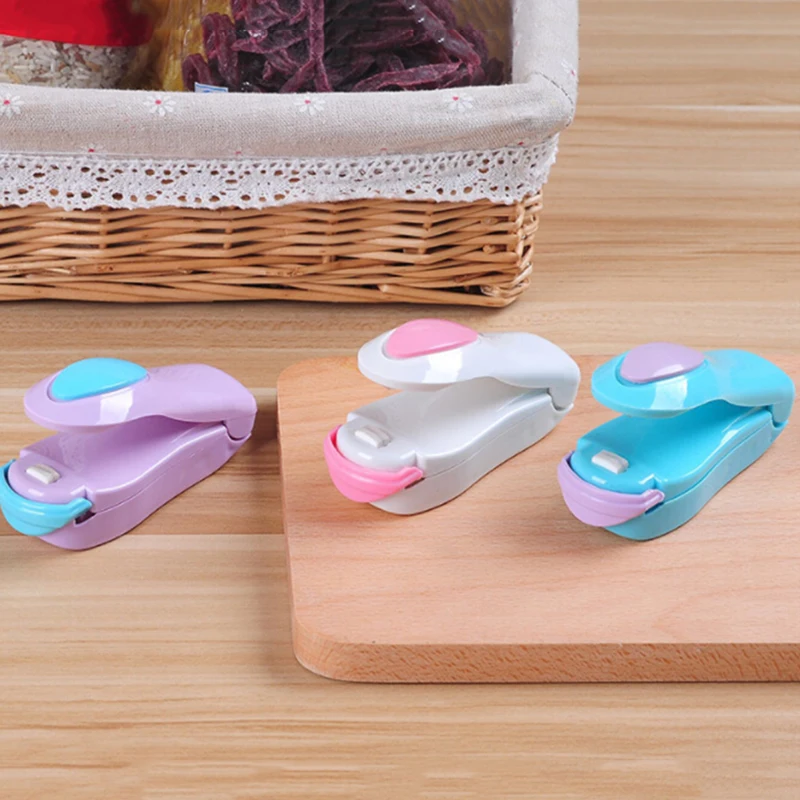 Portable Bag Clips Handheld Mini Electric Heat Sealing Machine Impulse Sealer Seal Packing Plastic Clip work with battery | Дом и сад