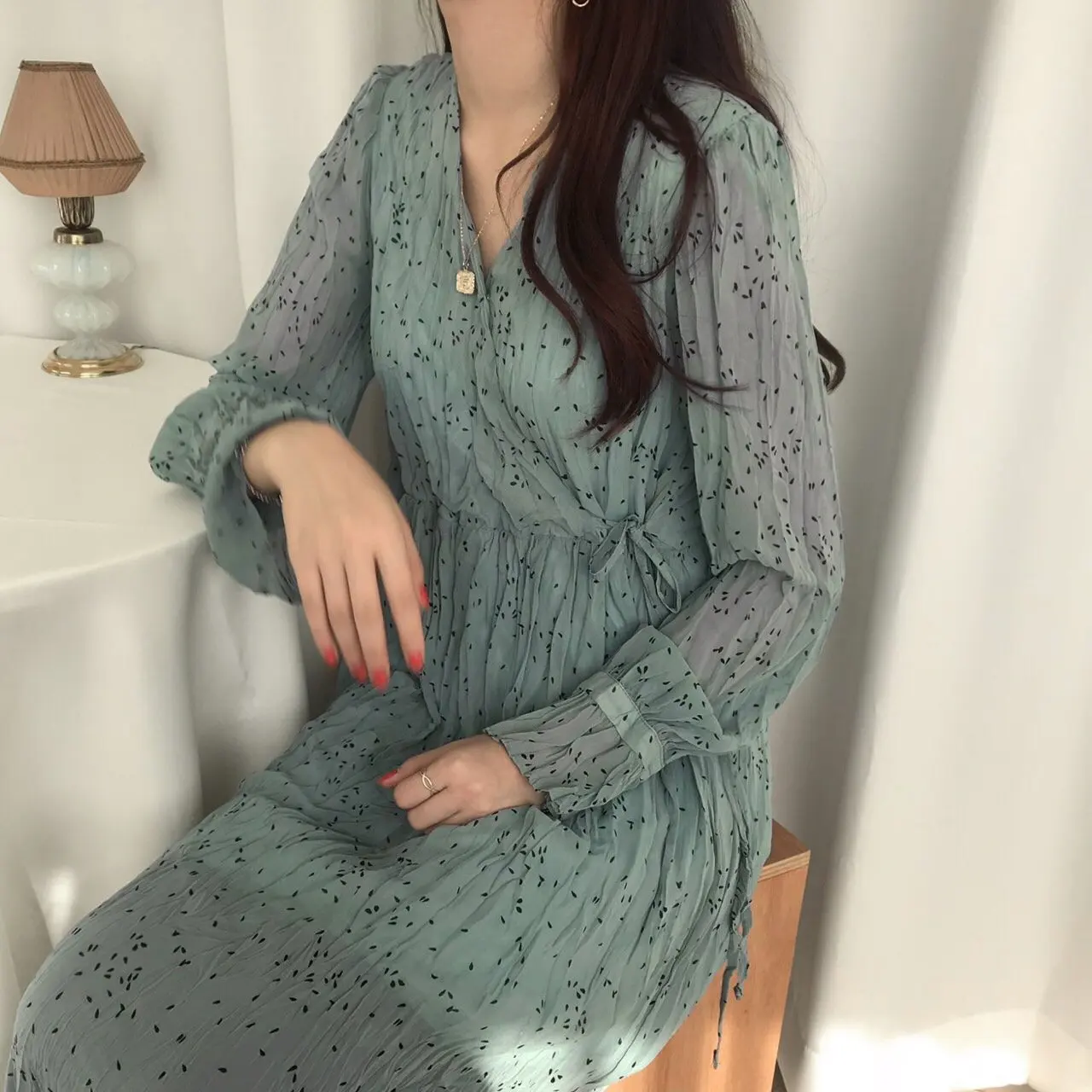 2019 Design Ruffled Dresses Women Fashion Flare Sleeve Slim Waist A Line Pleated Bow Tie Green Black Purple Vintage Shirt Dress | Женская