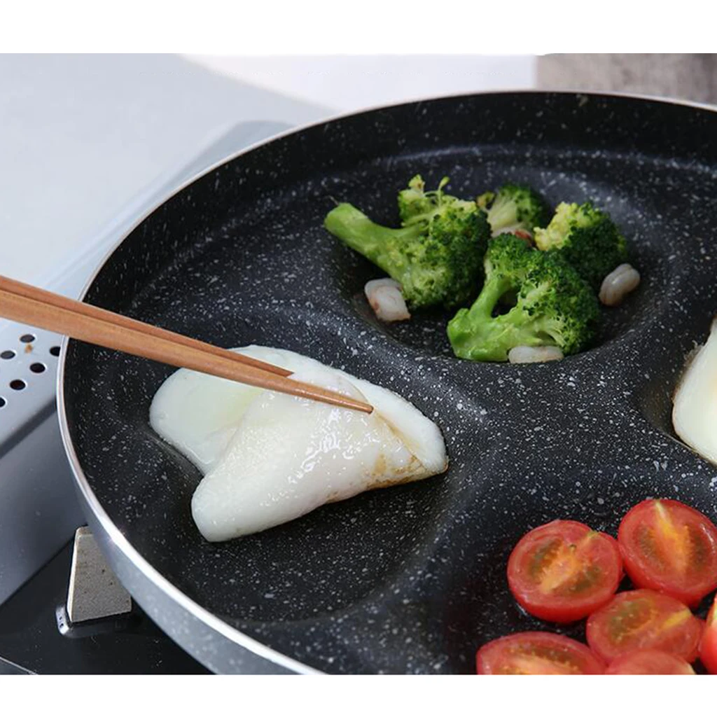 4 Holes Non-Stick Frying Pan Egg Cookware Kitchen Heart Shape Frypan 28cm | Дом и сад