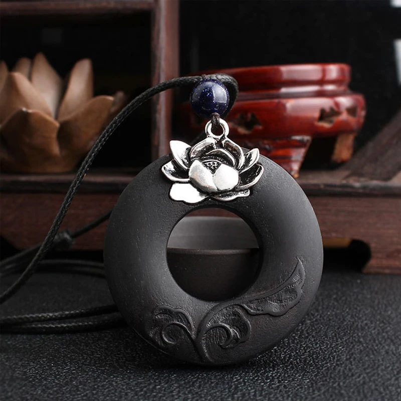 Vintage Ornament Circle Wooden Alloy Lotus Pendant Sweater Necklace for Women Simple Jewelry Accessories | Украшения и аксессуары