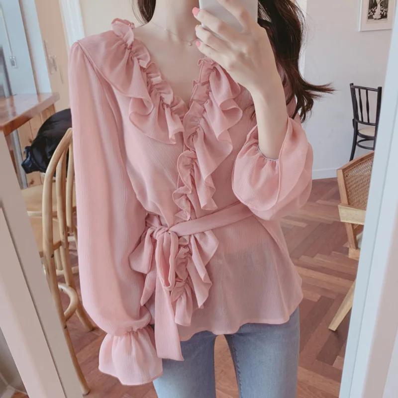 EWQ 2019 Spring New Female Vintage Ruffles Chiffon Shirt Sweet Sunscreen Belt Slim Sexy V-neck Women Blouse Tops HD976 |