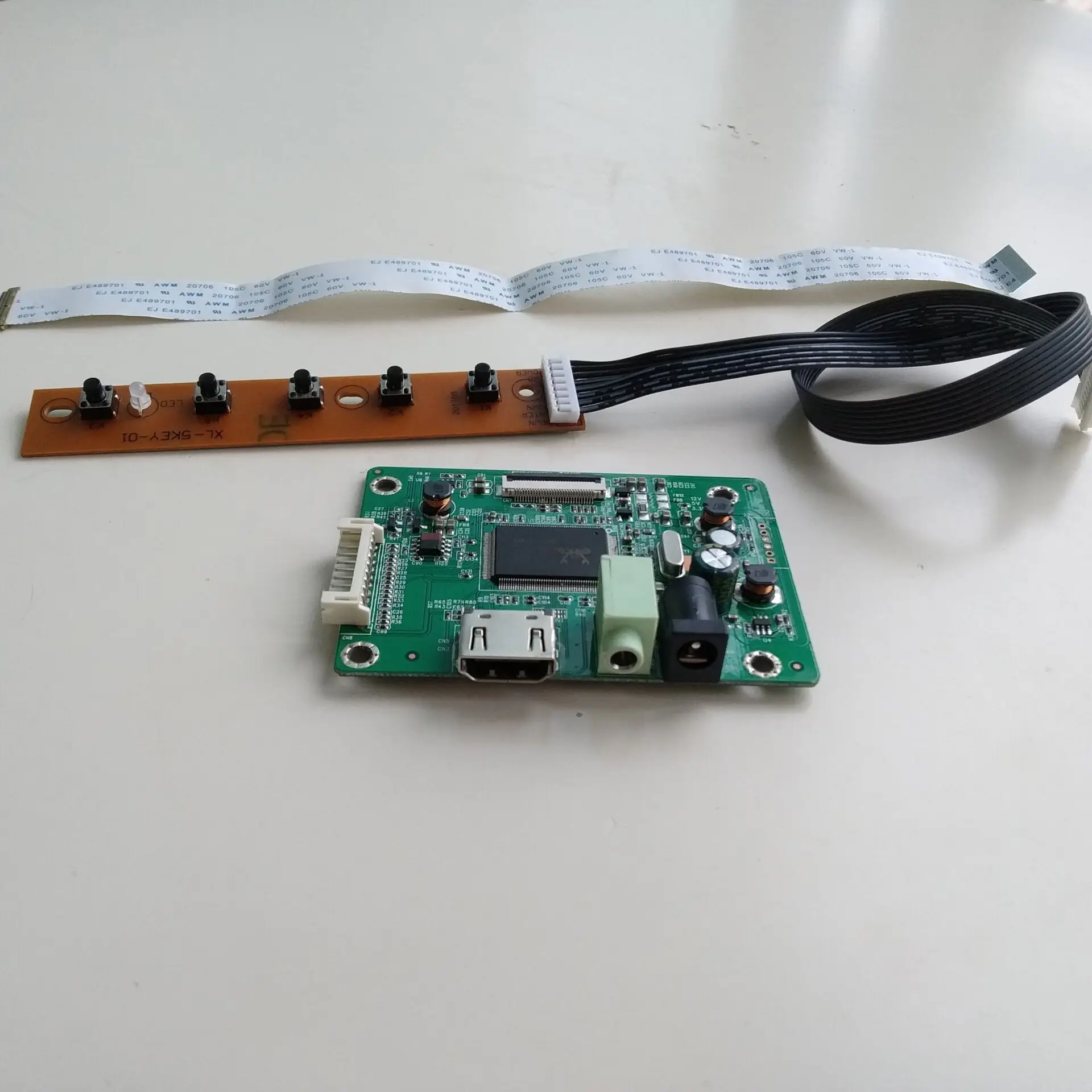 

Для 15,6 "B156XTN04.4/5 1366X768 панель монитора HDMI LCD LED EDP кабель мини контроллер плата комплект дисплей