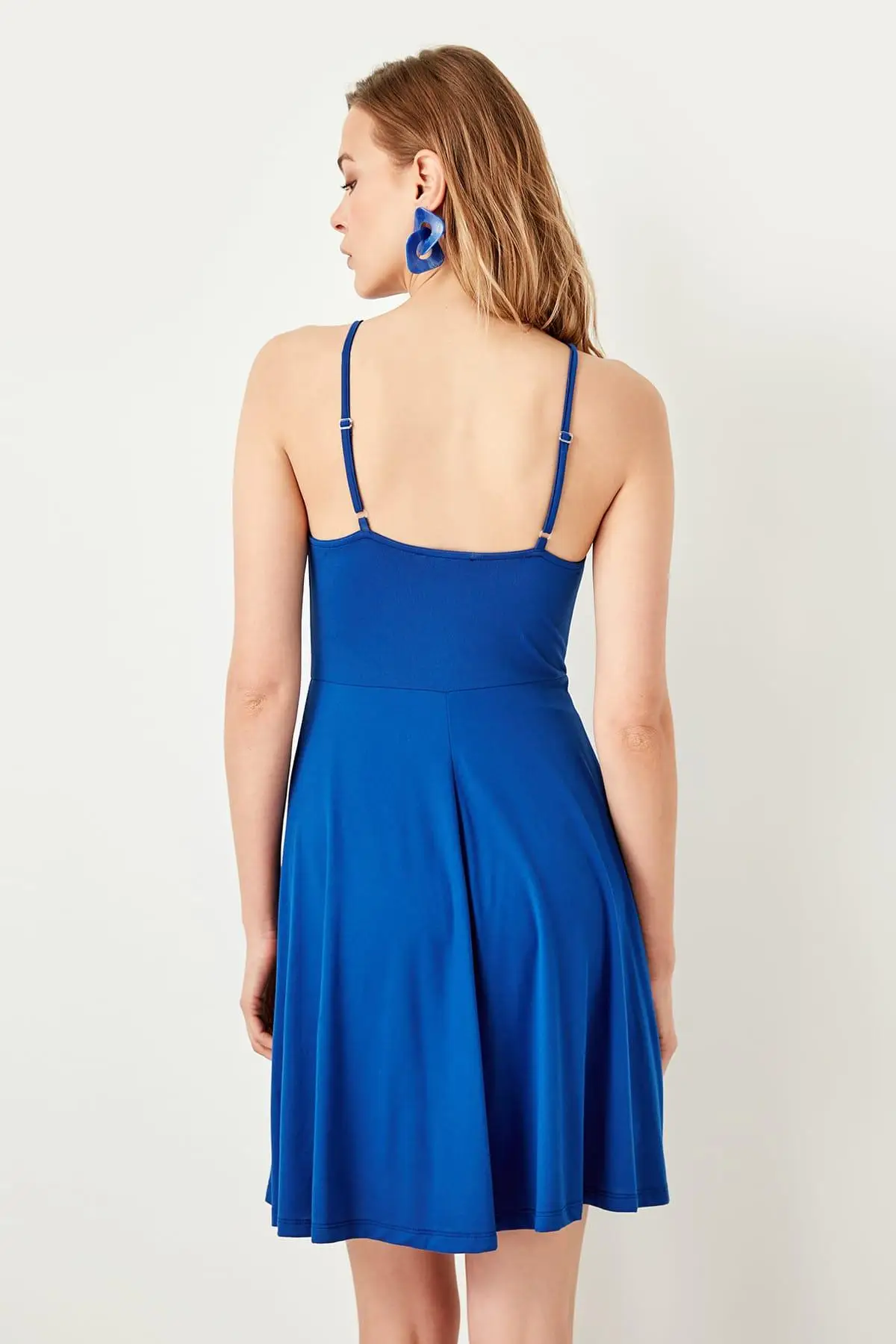Trendyol Saks askóli вязаное платье TWOSS19DU0152 | Женская одежда