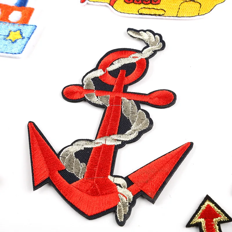 1 шт. Мультяшные нашивки с вышивкой подводной лодки термоклейкие для одежды