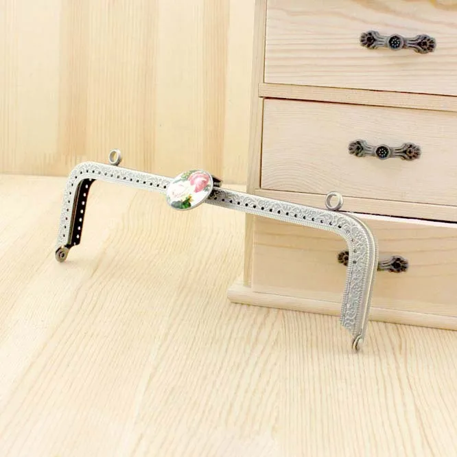 

2019 Stick Precious Stone Gem Stick Metal Purse Frame Bronze 20CM Big Square Kiss Clasp Purse Frame DIY Sewing Quilting 2pcs/lot