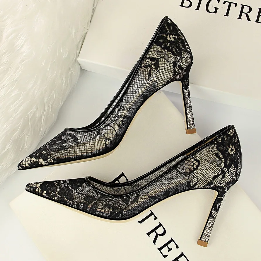 Пикантные кружевные туфли на высоком каблуке Женские тонкие с острым носком G18167-1