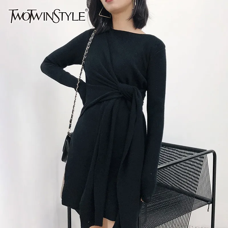 TWOTWINSTYLE Knitting Pullover Tops Female O Neck Long Sleeve Bandage Side Split Sweater Women Casual Fashion 2020 Spring New | Женская