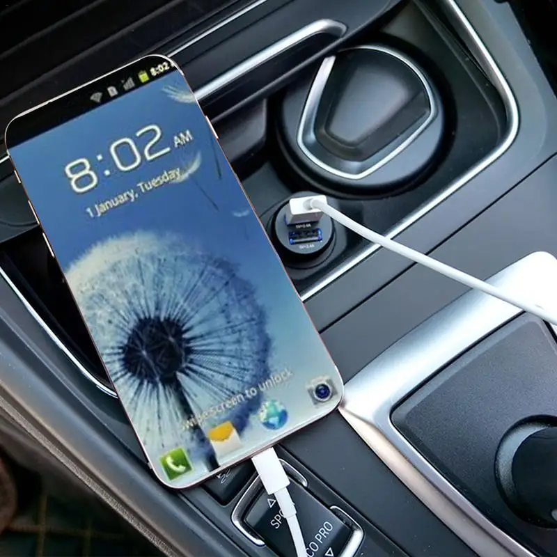 Автомобильное зарядное устройство с двумя USB портами нескользящее для всех