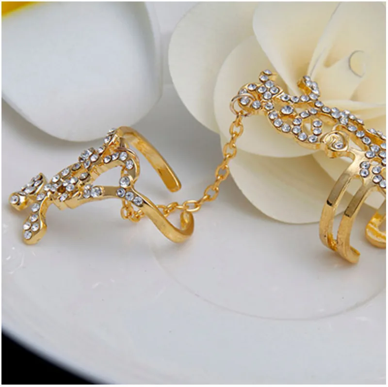 Женское кольцо в виде розы с кристаллами|Браслеты| |