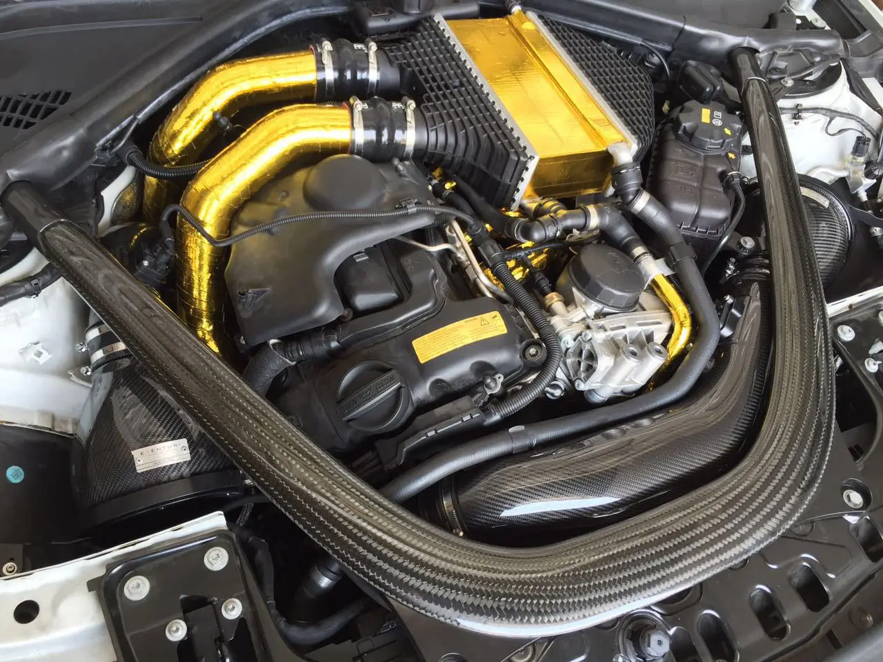 Золотая самоклеящаяся пленка для защиты от тепла лента турбодвигателя