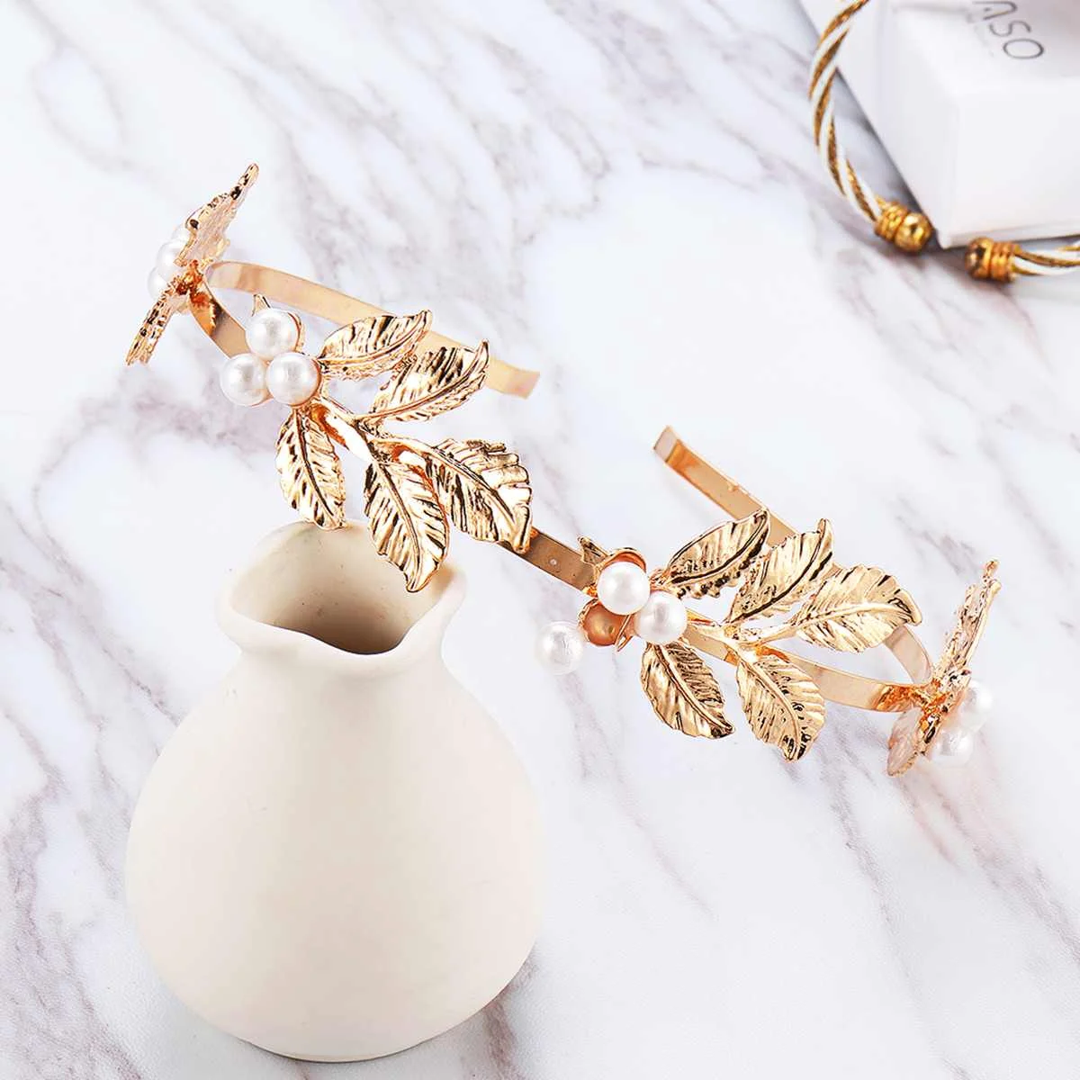 

Bridal Pearl leaf Hair Accessories Hair Bands Korean Gold Leaves Wreath Vintage Pearl Wedding Tiara Headband Women Girls Crown