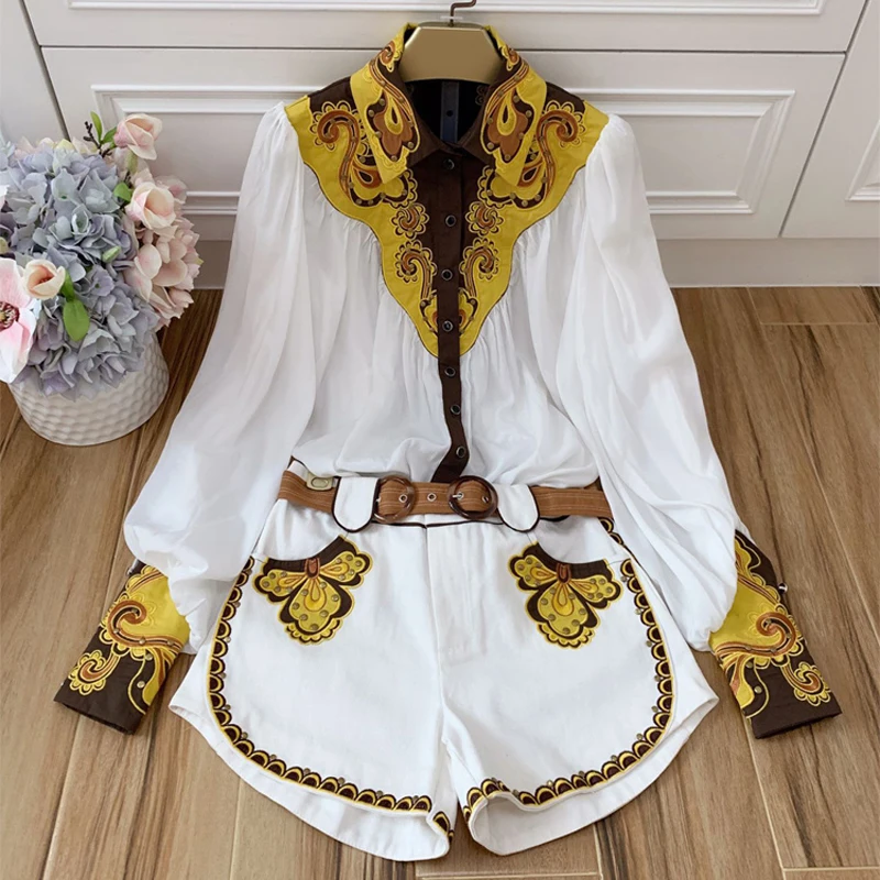 Женский дизайнерский подиумный комплект с вышивкой белый глубоким v образным