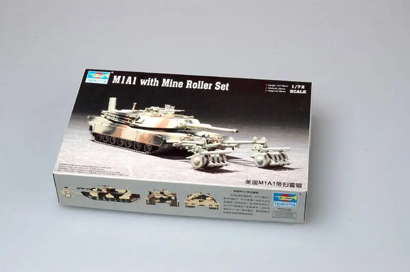 

Trumpeter 1/72 07278 M1A1 с шахтным роликом