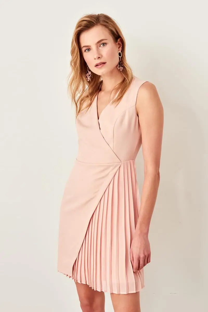Trendyol бежевый розовый порошок асимметричное платье TWOSS19XB0097|Женские платья| |