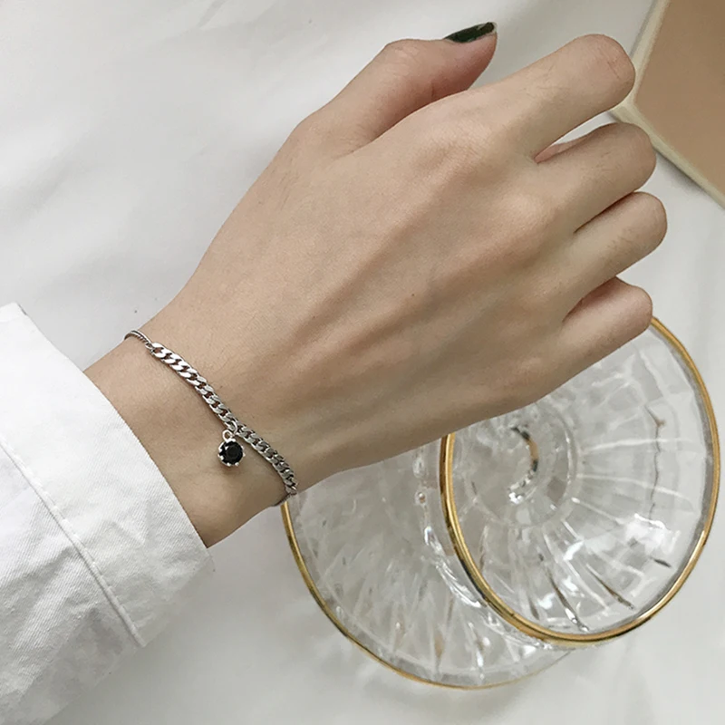 

Korea Hot Style Pure 925 Sterling Silver Bracelets for Women Delicate Fashion Black Zircon Bracelets Jewelry