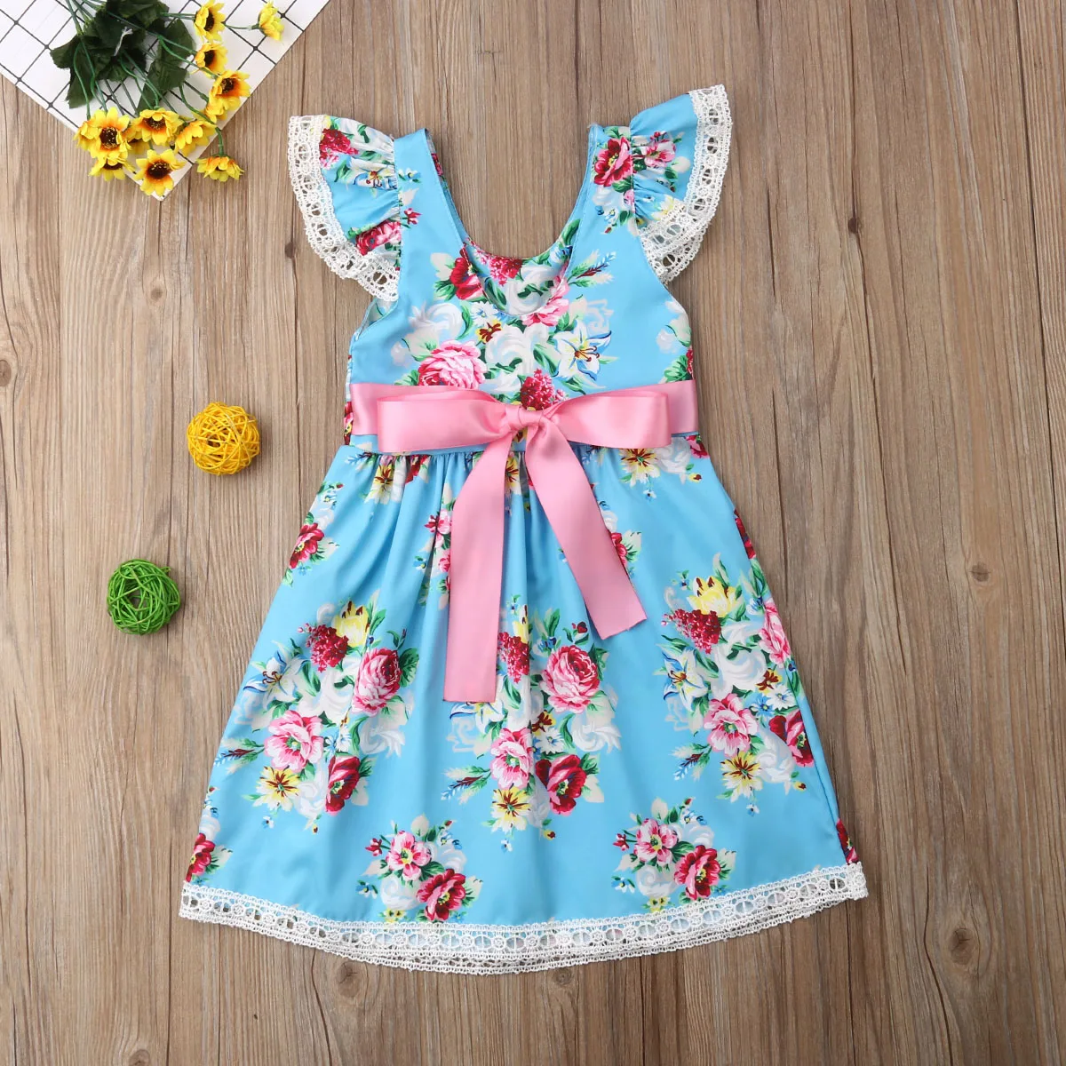 Одежда для маленьких девочек с v-образным вырезом без рукавов рюшами кружевное