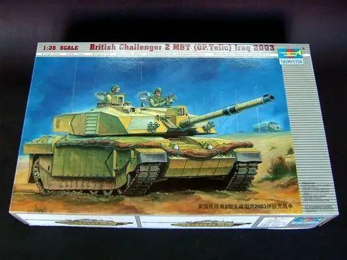 Трубач 1/35 00323 Британский Претендент 2 &quotИрак 2003&quot | Игрушки и хобби