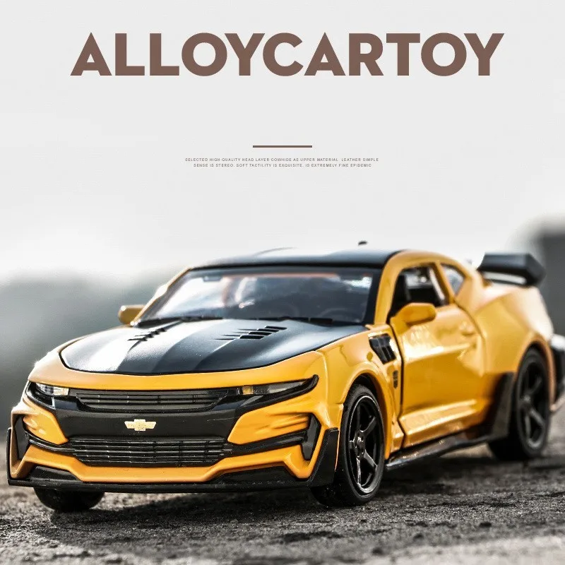 Модель автомобиля из сплава для Chevrolet Camaro 1:32 со звуком и подсветкой|Наземный