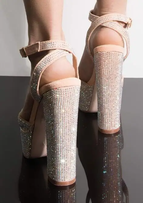 Новое поступление сандалии на толстых каблуках для женщин блестящие летние