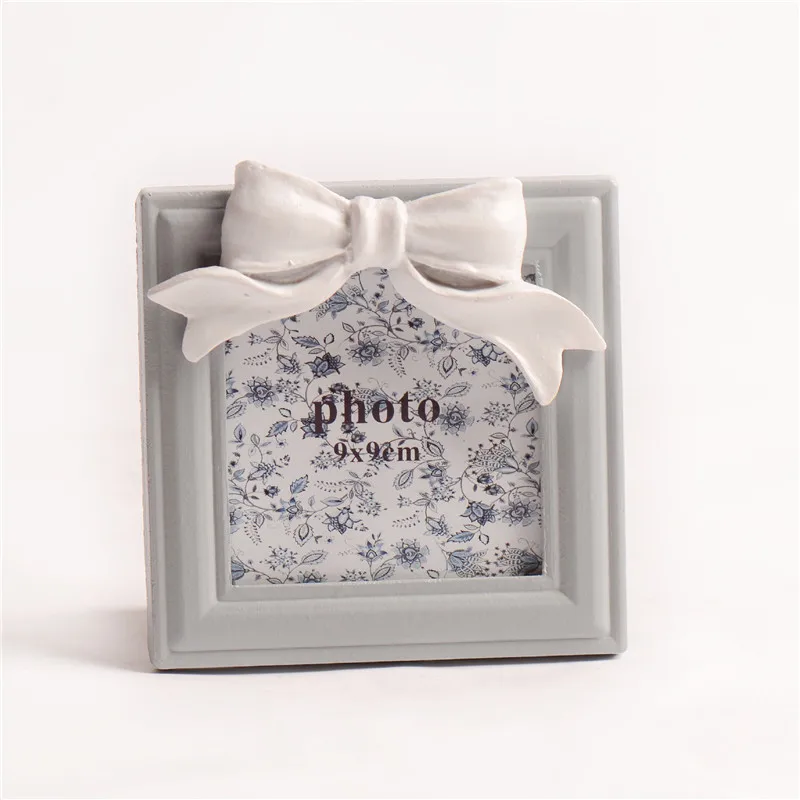 European Vintage White Heart Squre Shape Magnetic Levitation Pictures Frame Wedding Decoration Novelty Gift Carriage Photoframe | Дом и сад