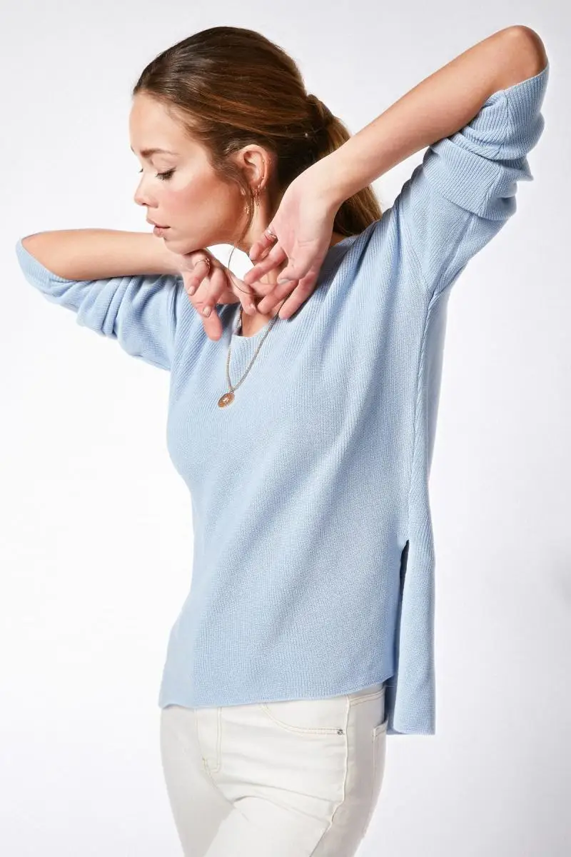 Happiness ist. Women's Baby Blue Boat Neckline Seasonal Sweater 1261 CR00134 |