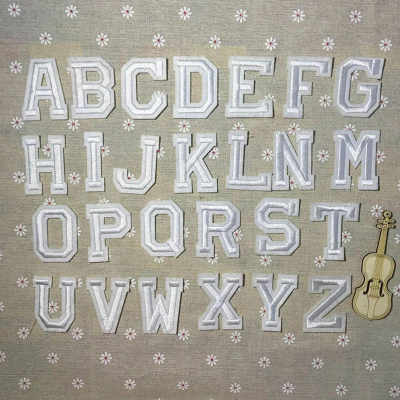 Белый шить аппликация 1 шт. Новый DIY 26 букв нашивки значки аксессуары