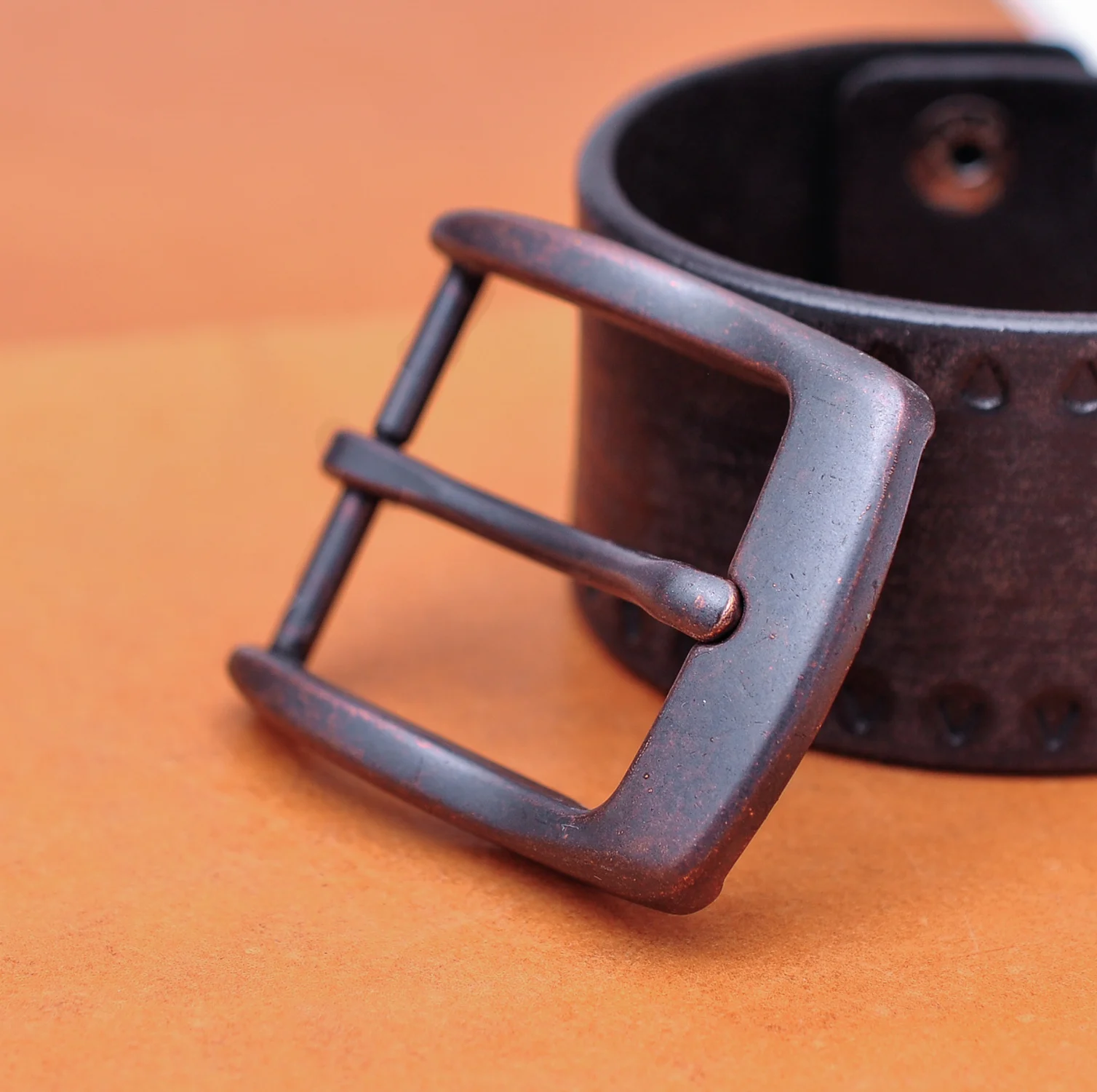 60*46 мм (внутренний 35 мм) Античная Медная шпилька для пояса кожаная однозубчатая