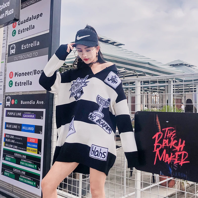 Vefadisa Women Letter Patchwork Sweater Black White Stripe Winter Warm Tops Long Sleeves Pullover V-Neck ZLD259 | Женская одежда
