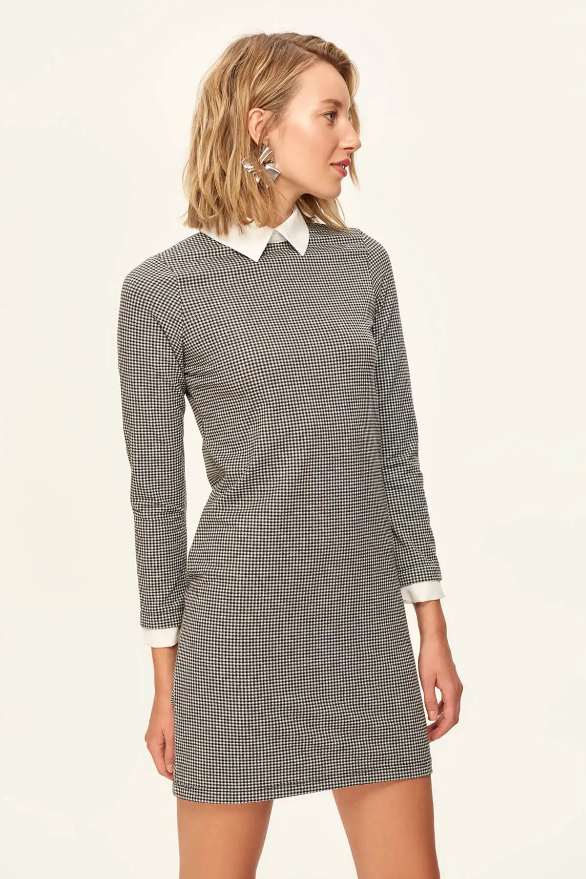 Черное трикотажное платье в клетку Trendyol TOFAW19ST0037|Женские платья| |