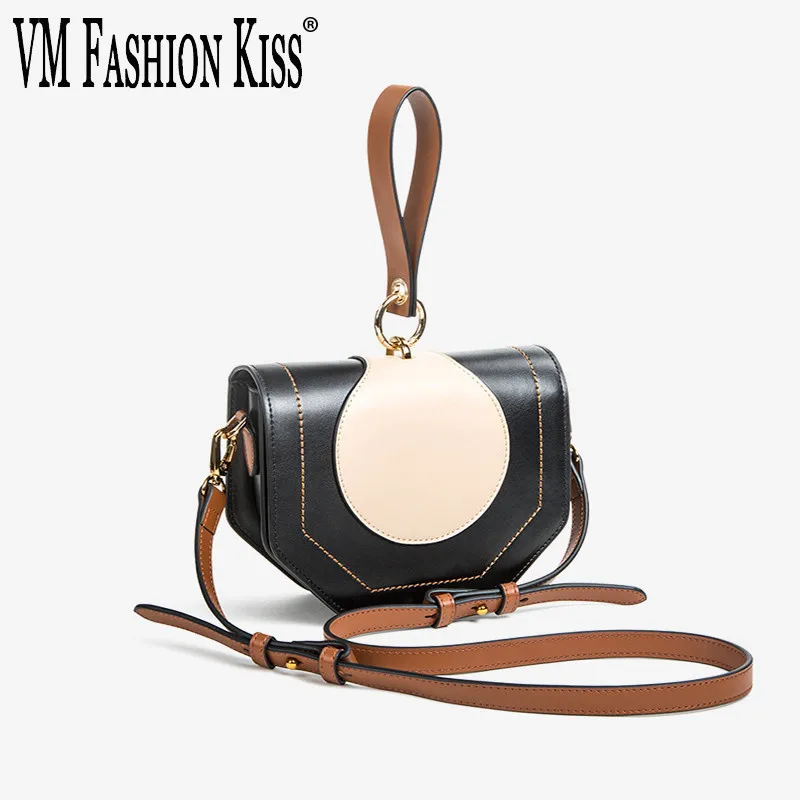 Женская сумка мессенджер VM маленькая из натуральной кожи с помпоном для волос